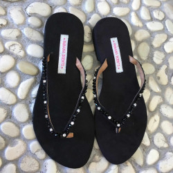 Flip Flop Sandal Black Fabric Embroidery Crystals Beads | Fabiana Boente
