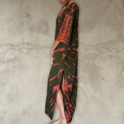 Tie Dye Batik Long Kaftan | Hand Embroidered | Fabiana Boente