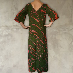 Tie Dye Batik Long Kaftan | Hand Embroidered | Fabiana Boente