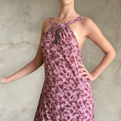 Abito Lungo con Spacchi Laterali: Rayon Fujet, Stampa Floreale & Ricami